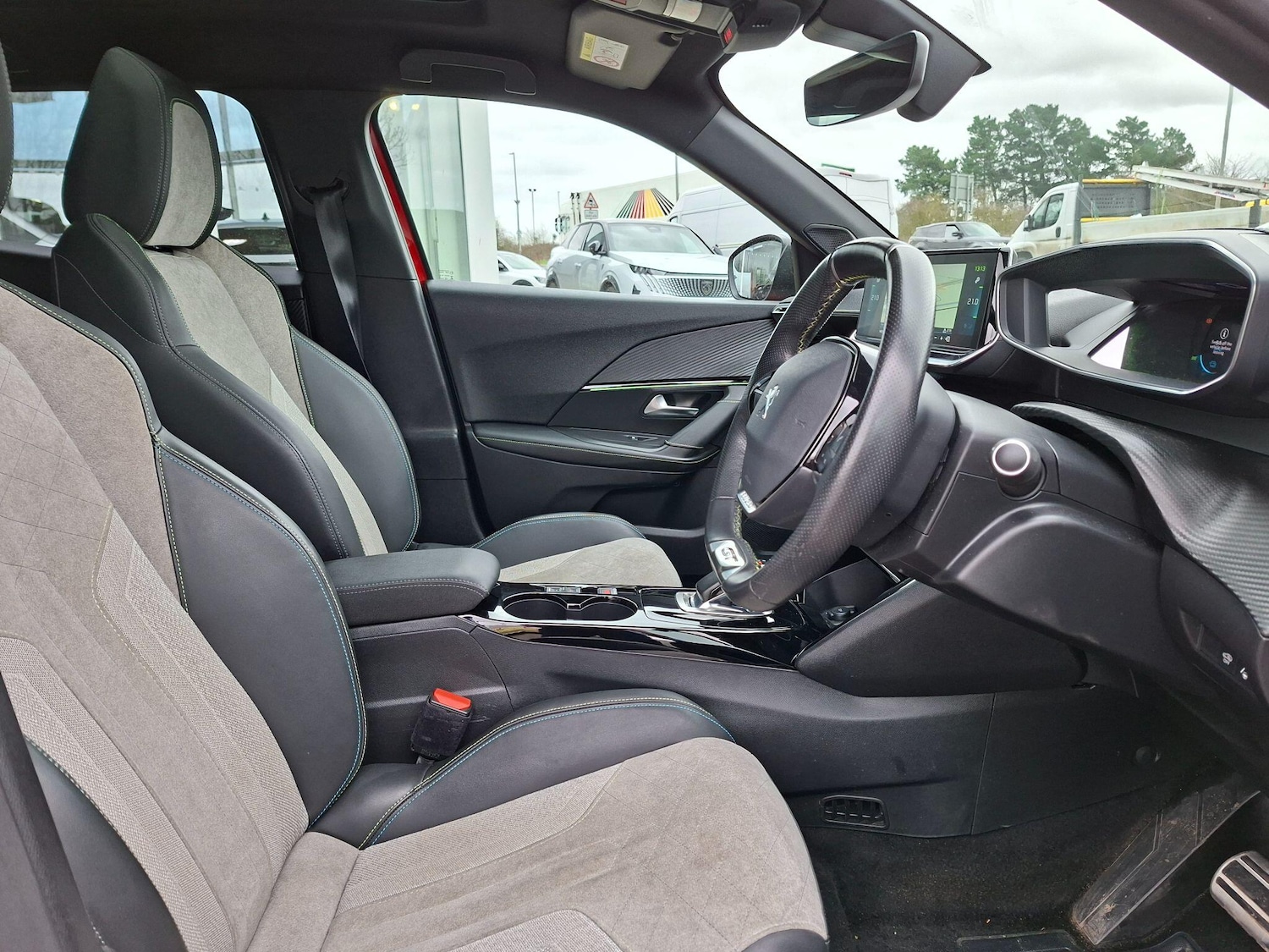 Used Peugeot 2008 2021 for sale - 77695848: Photo 18