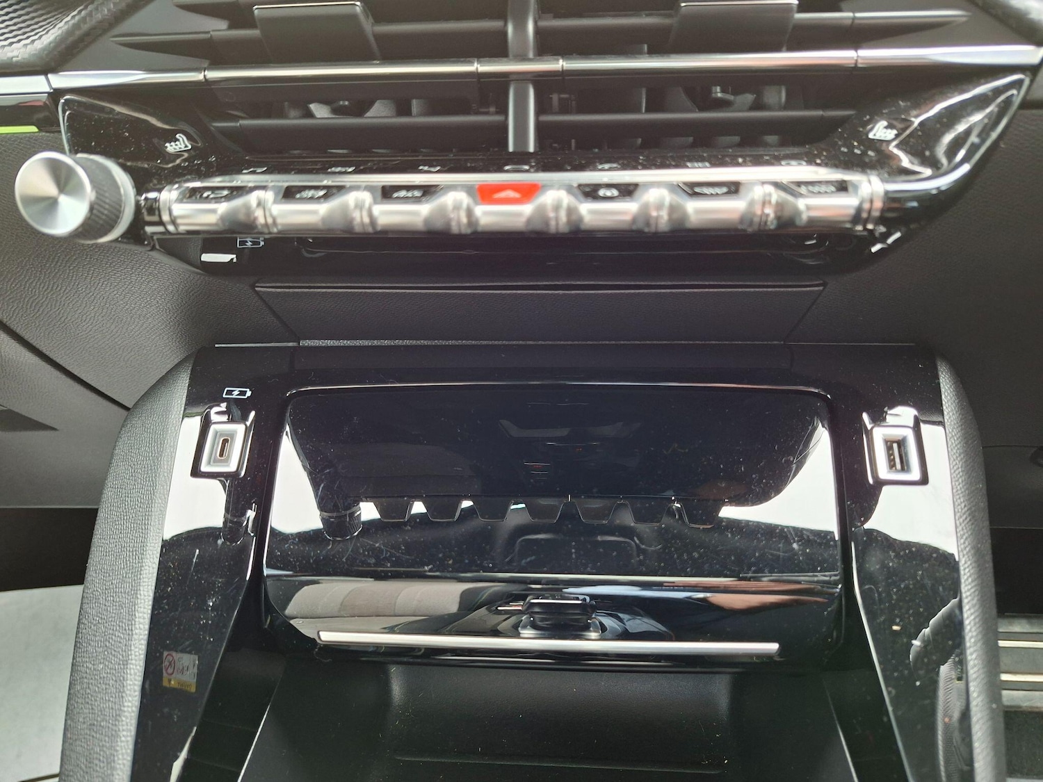 Used Peugeot 2008 2021 for sale - 77695848: Photo 62