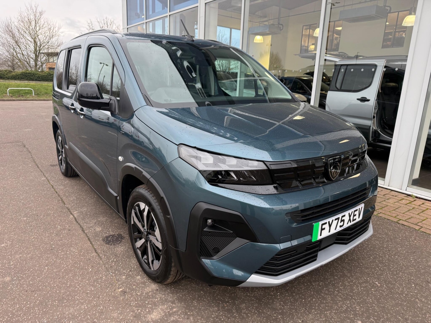 Used Peugeot Rifter 2025 for sale - 77683427: Photo 3