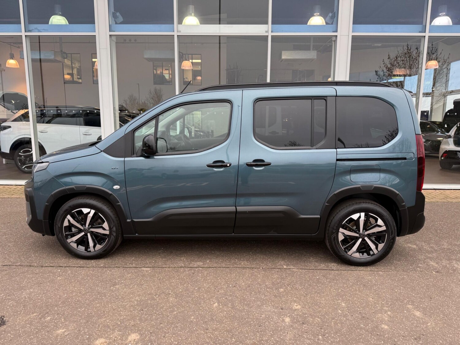 Used Peugeot Rifter 2025 for sale - 77683427: Photo 8