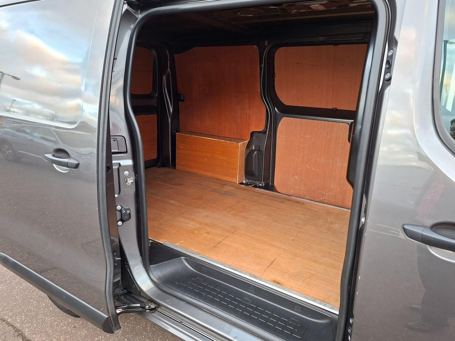 Used Peugeot Expert 2022 for sale - 77413202: Photo 41