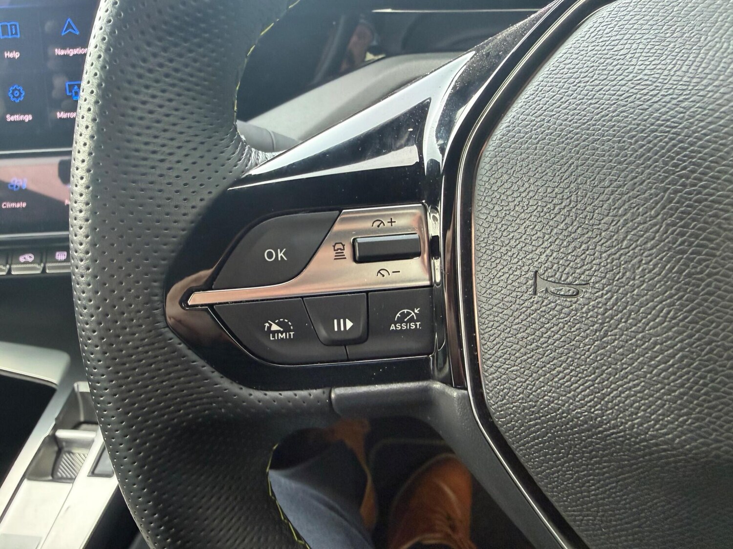 Used Peugeot E-308 2024 for sale - 77496049: Photo 16