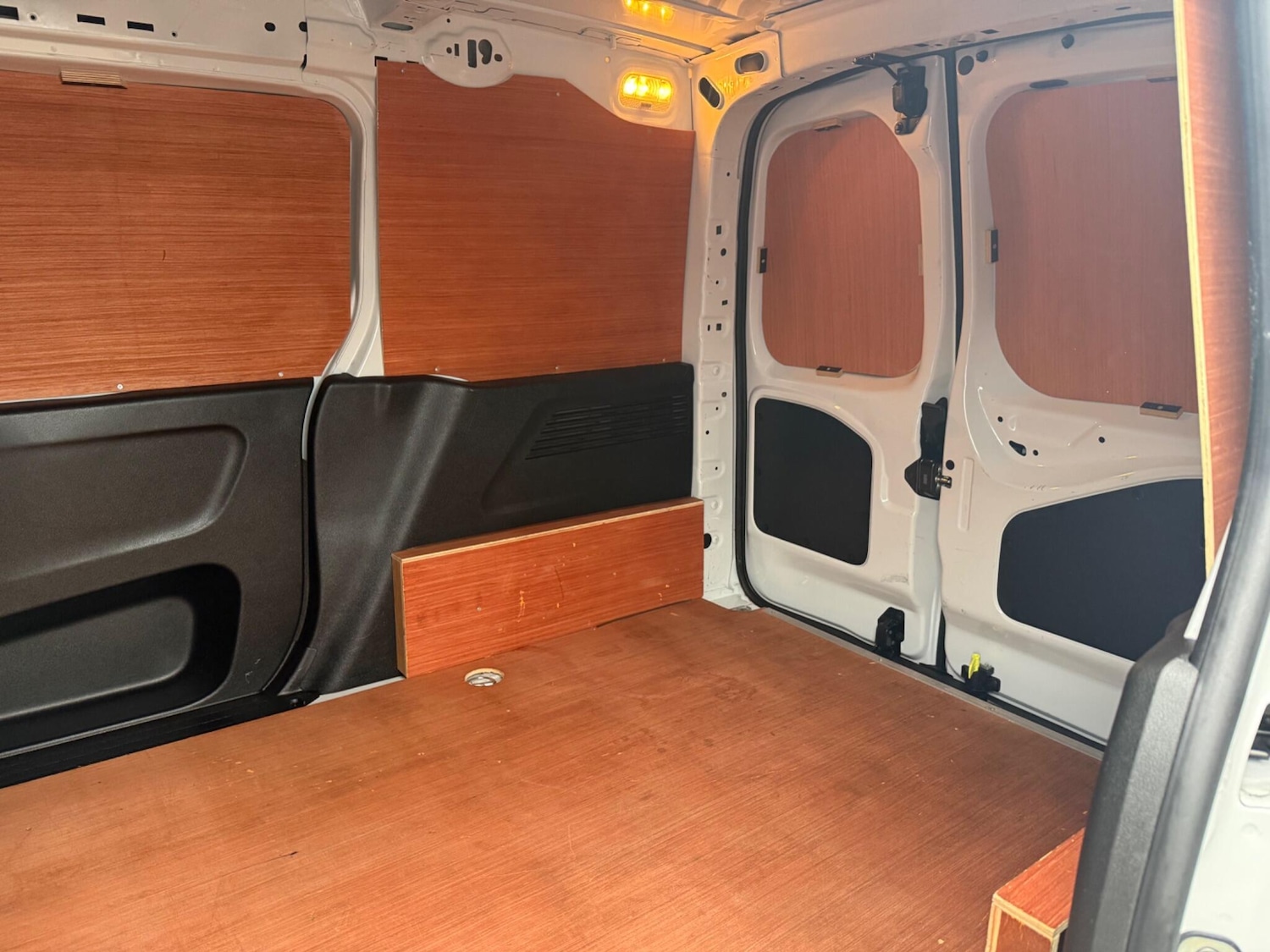 Used Peugeot Partner 2022 for sale - 77839056: Photo 26