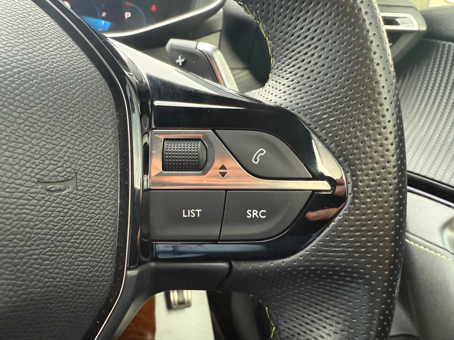 Used Peugeot 2008 2023 for sale - 77413192: Photo 18