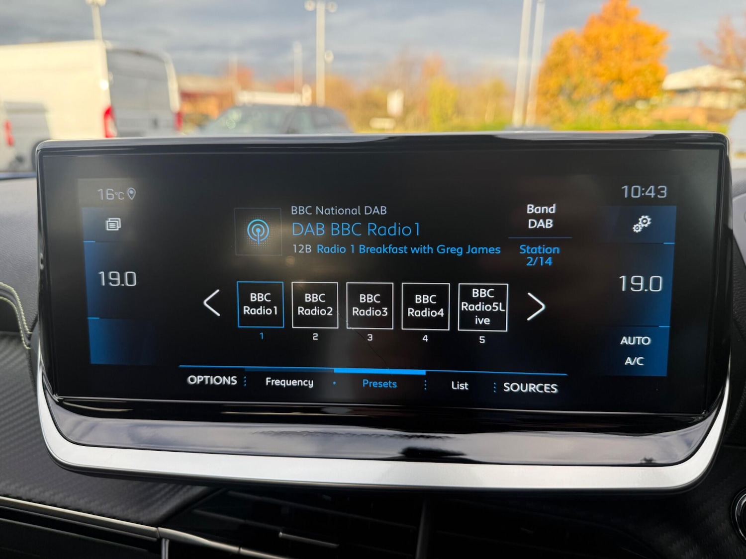 Used Peugeot 2008 2023 for sale - 77413192: Photo 31