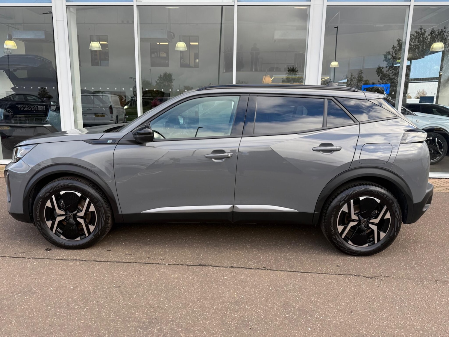 Used Peugeot 2008 2024 for sale - 77413193: Photo 2