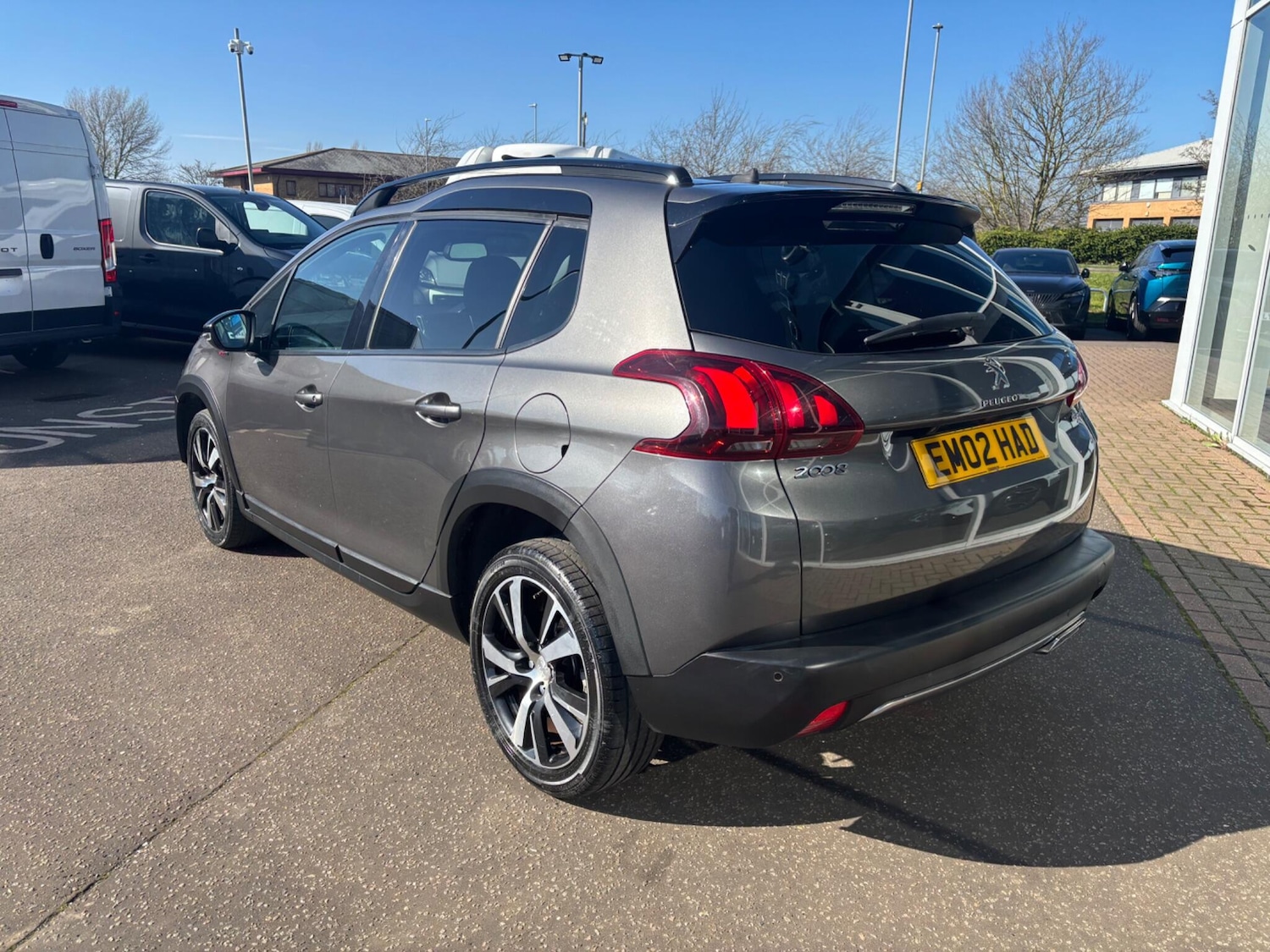 Used Peugeot 2008 2019 for sale - 77958342: Photo 4