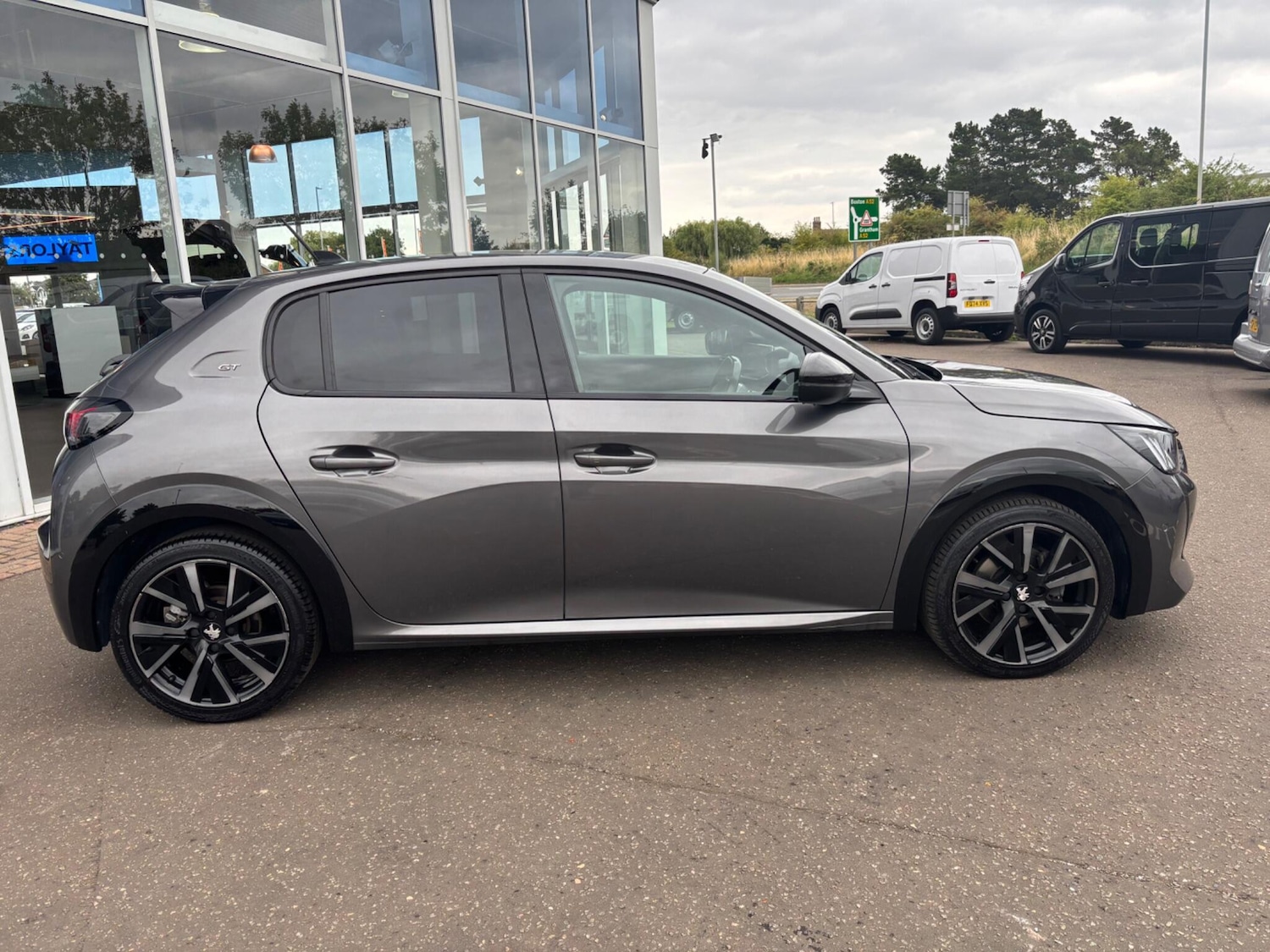 Used Peugeot 208 2022 for sale - 77413205: Photo 13