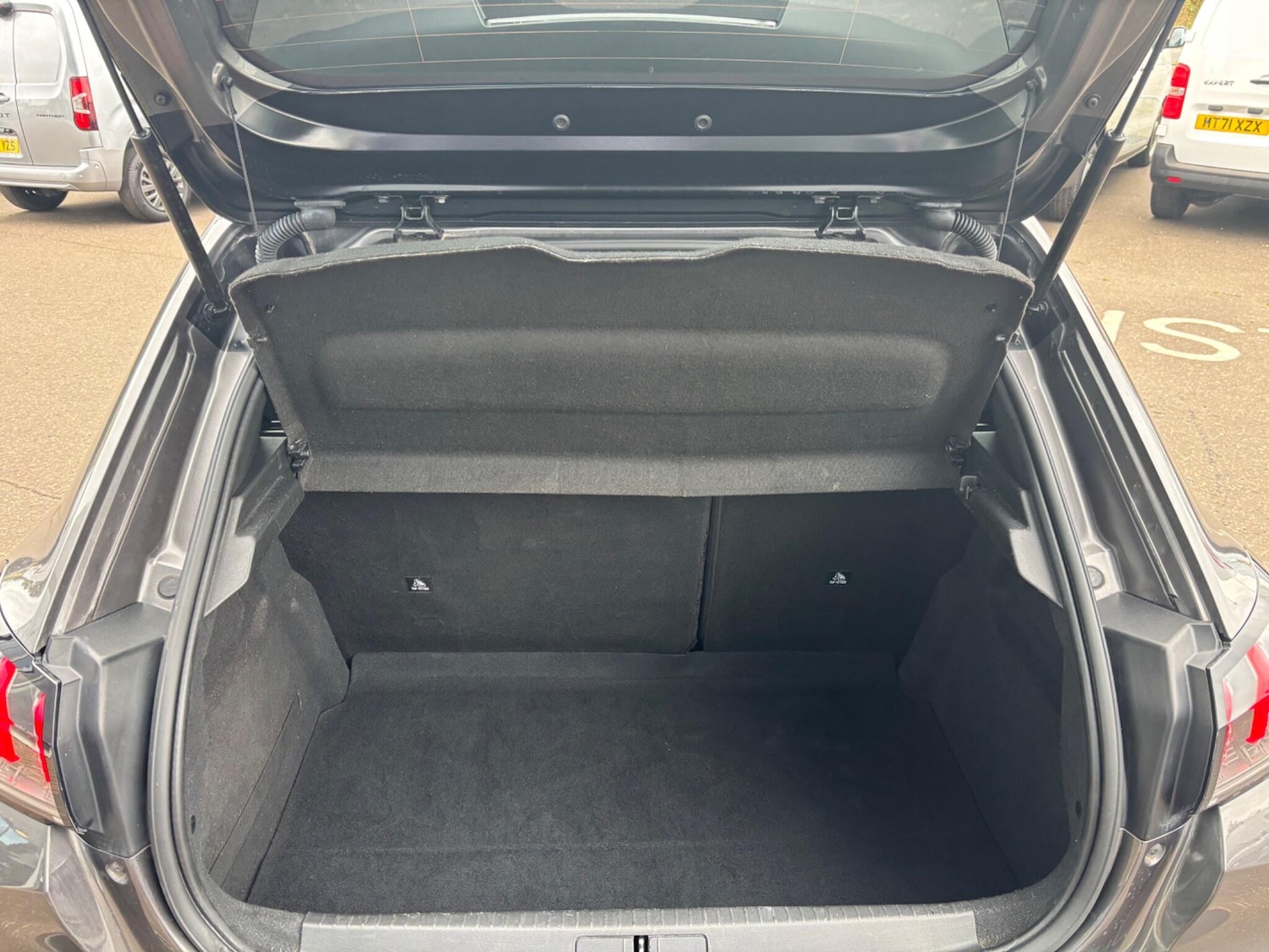 Used Peugeot 208 2022 for sale - 77413205: Photo 46