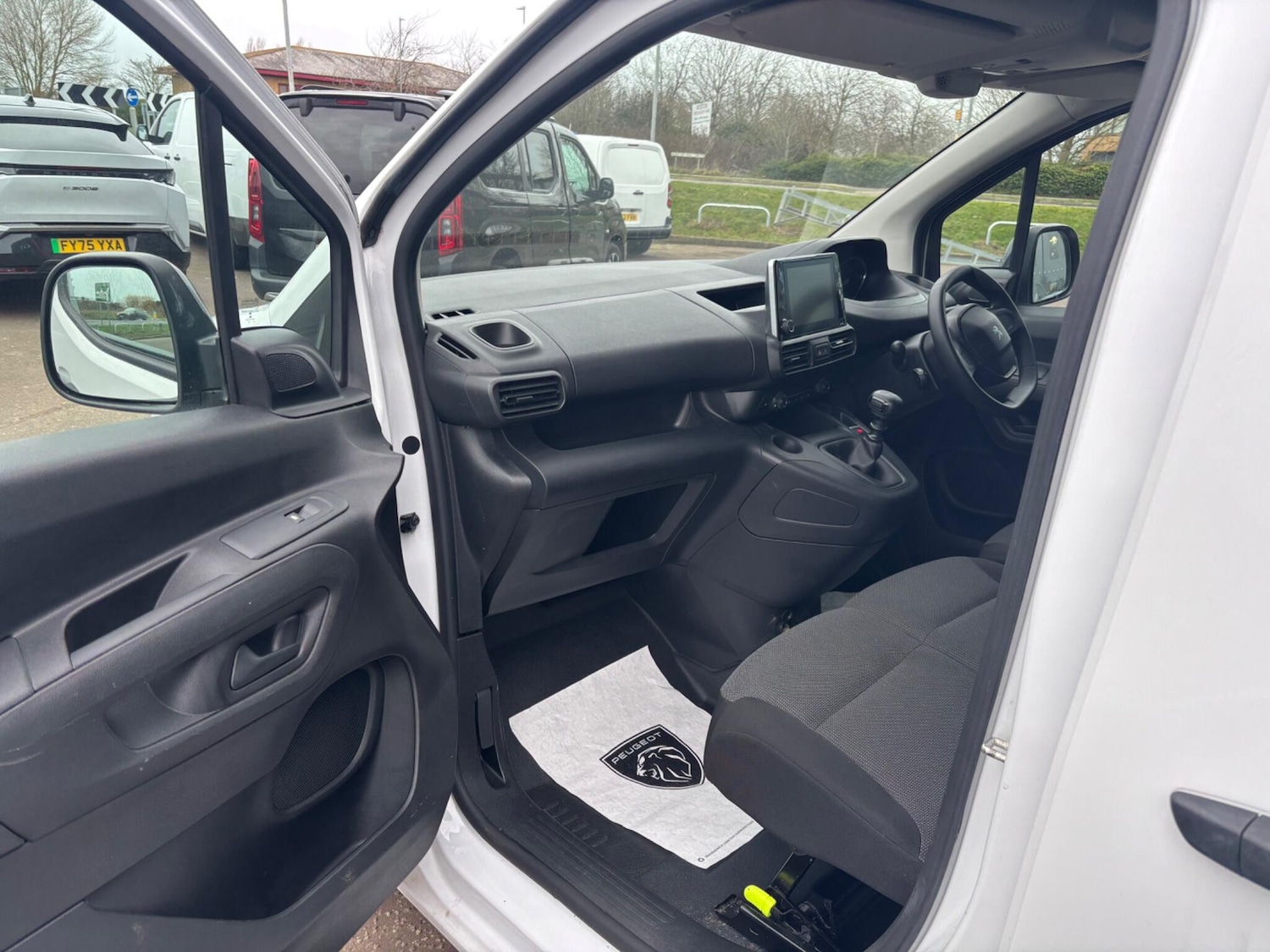 Used Peugeot Partner 2022 for sale - 77646923: Photo 15