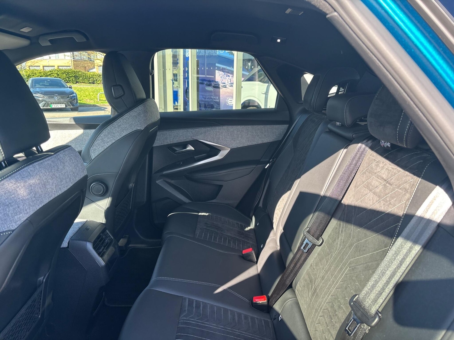 Used Peugeot E-3008 2024 for sale - 78035126: Photo 19
