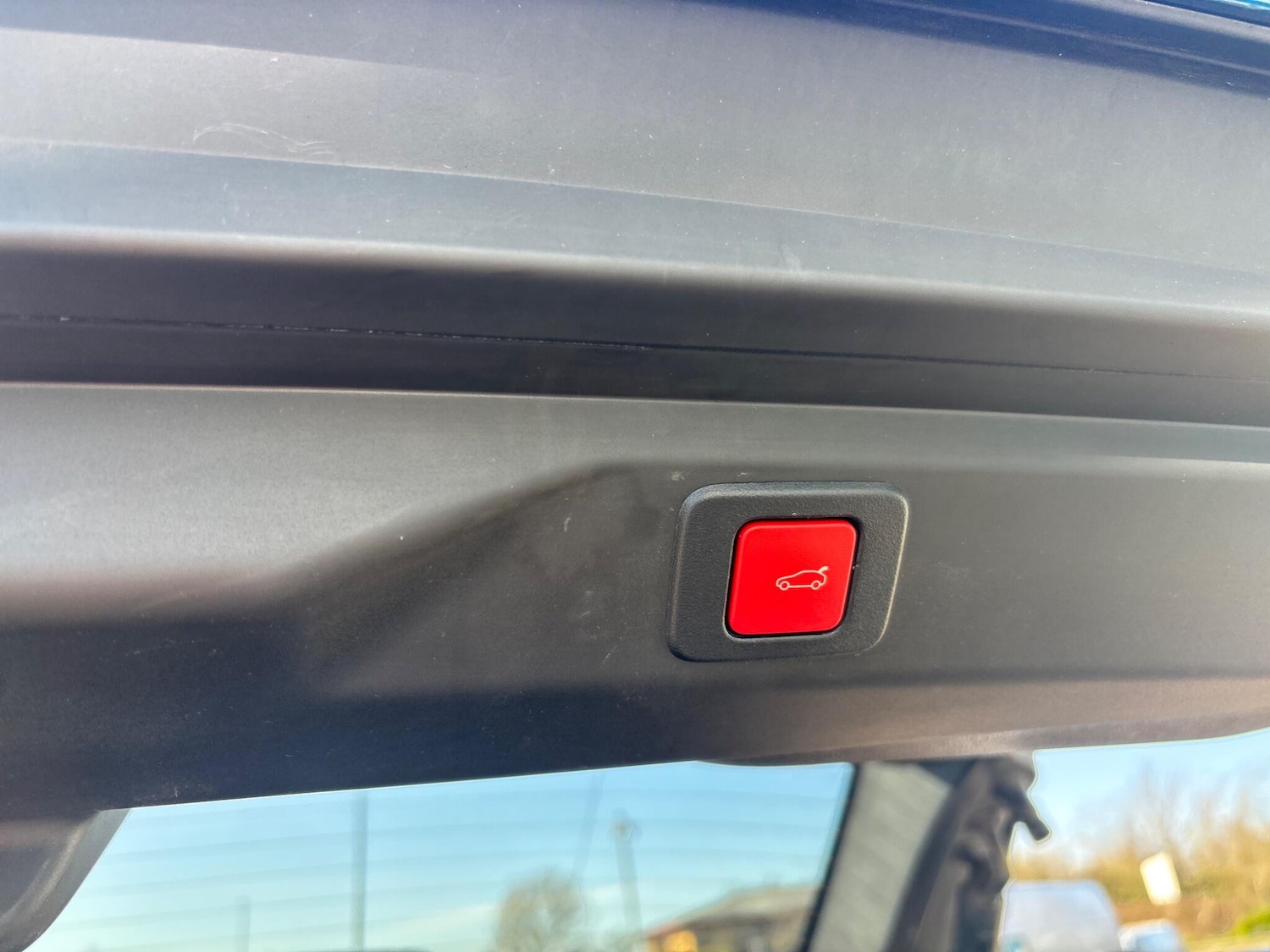 Used Peugeot E-3008 2024 for sale - 78035126: Photo 22