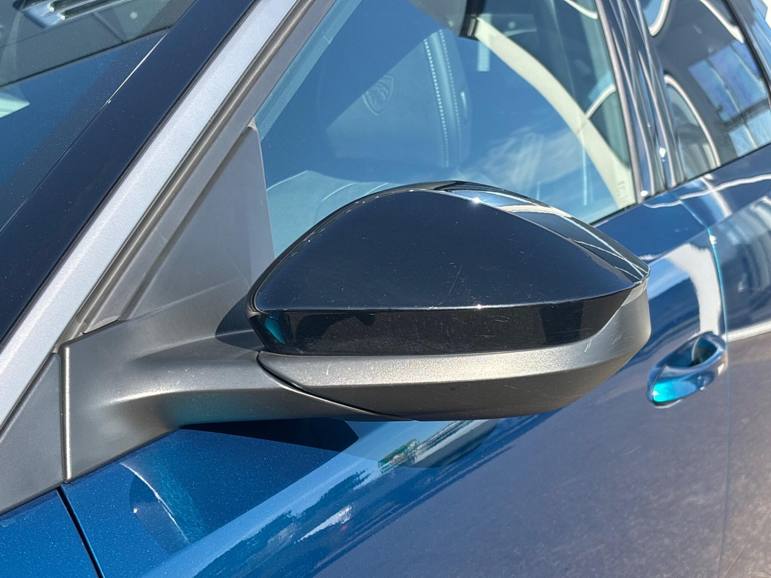 Used Peugeot E-3008 2024 for sale - 78035126: Photo 42