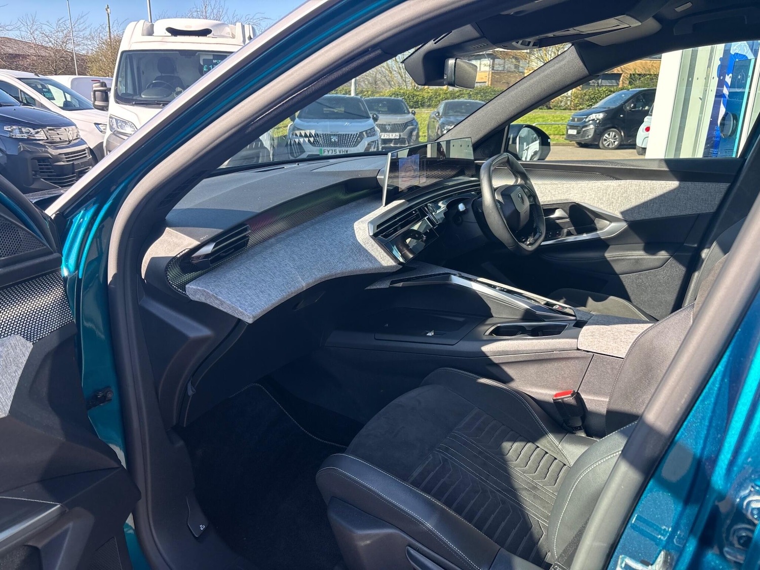 Used Peugeot E-3008 2024 for sale - 78035126: Photo 48