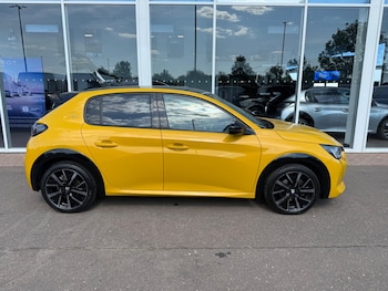 Used Peugeot 208 2023 for sale - 79483975: Photo