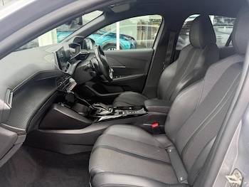 Used Peugeot 208 2020 for sale - 79304003: Photo