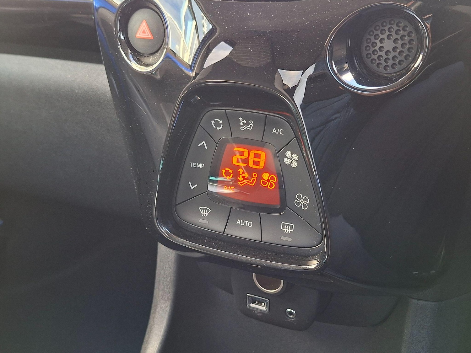 Used Peugeot 108 2021 for sale - 77413190: Photo 54