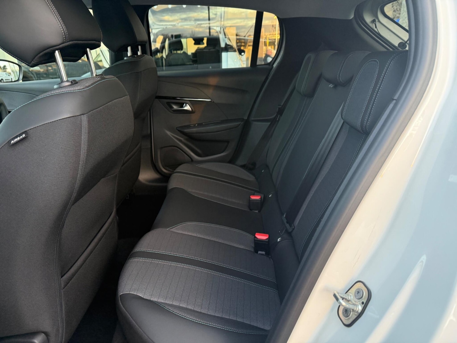 Used Peugeot 208 2022 for sale - 77413177: Photo 15