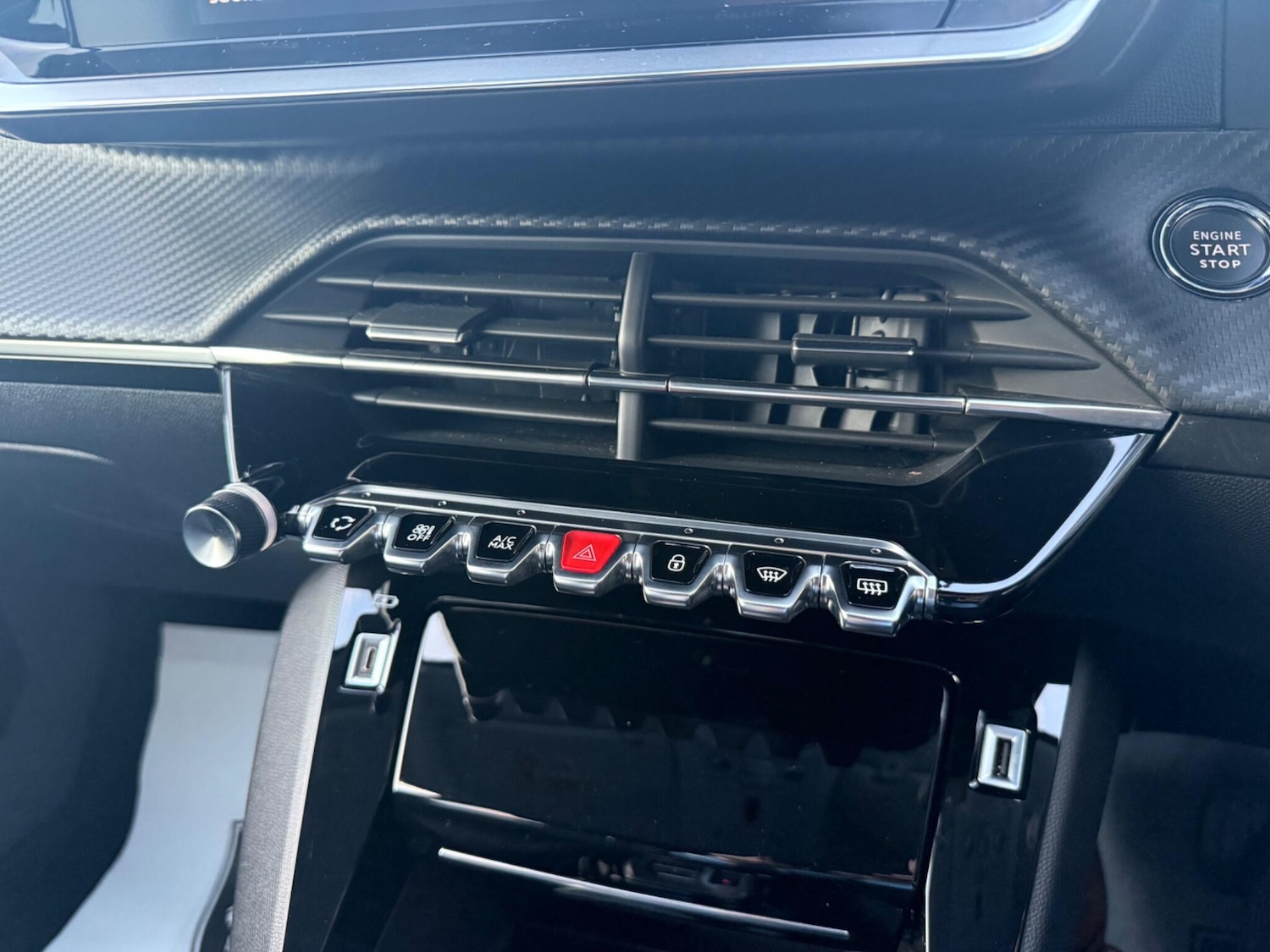 Used Peugeot 208 2022 for sale - 77413177: Photo 33