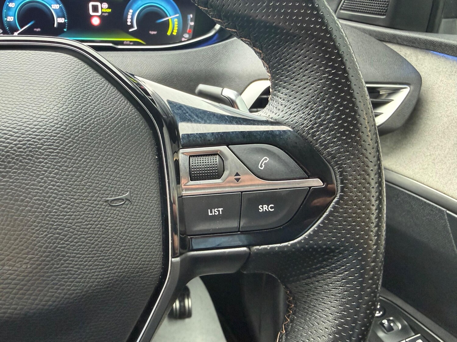 Used Peugeot 3008 2021 for sale - 77854054: Photo 38