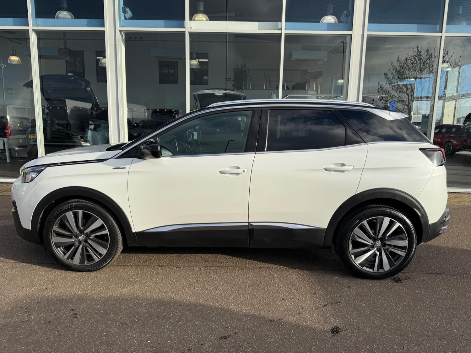 Used Peugeot 3008 2019 for sale - 77413200: Photo 10