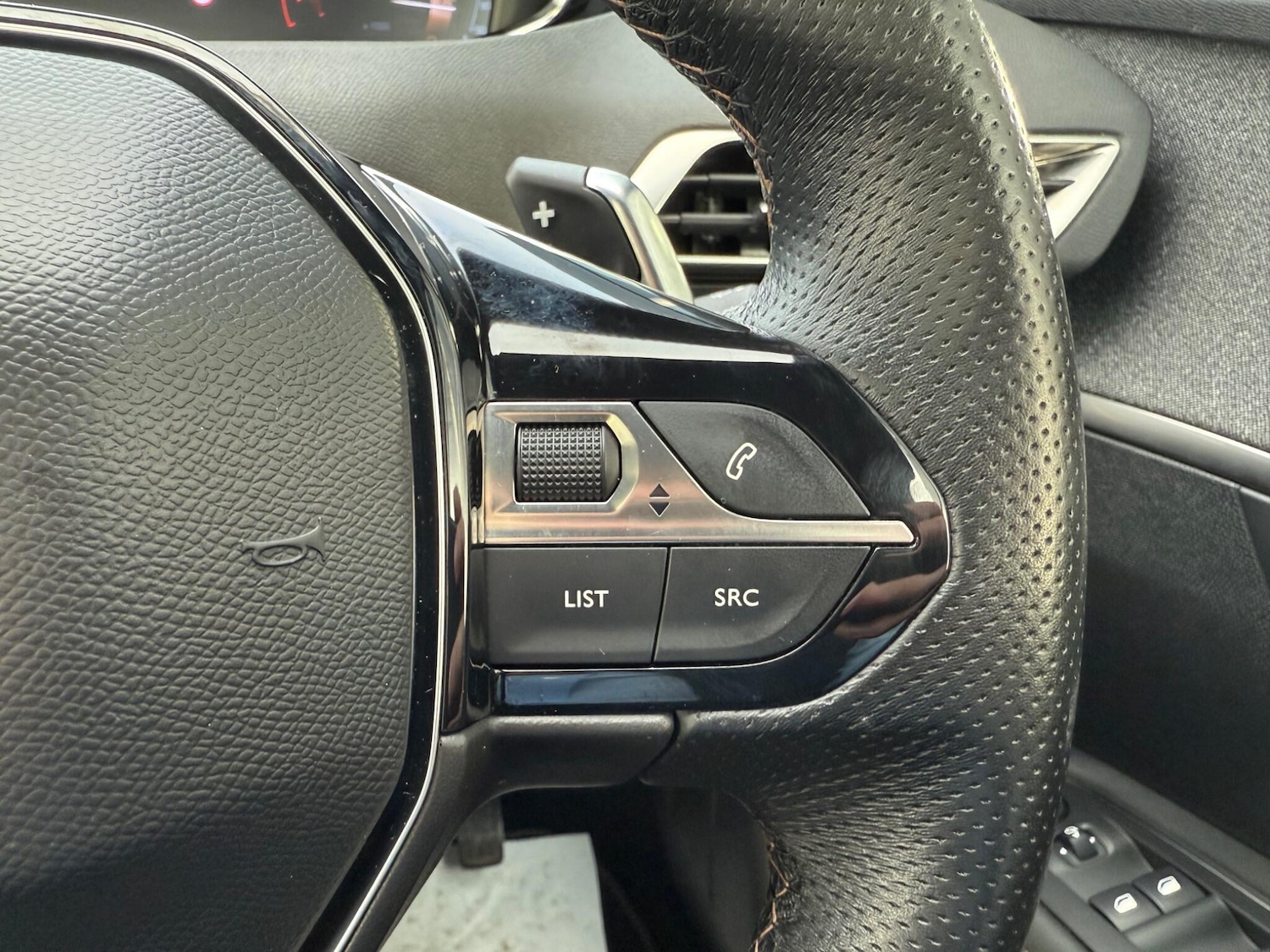 Used Peugeot 3008 2019 for sale - 77413200: Photo 18