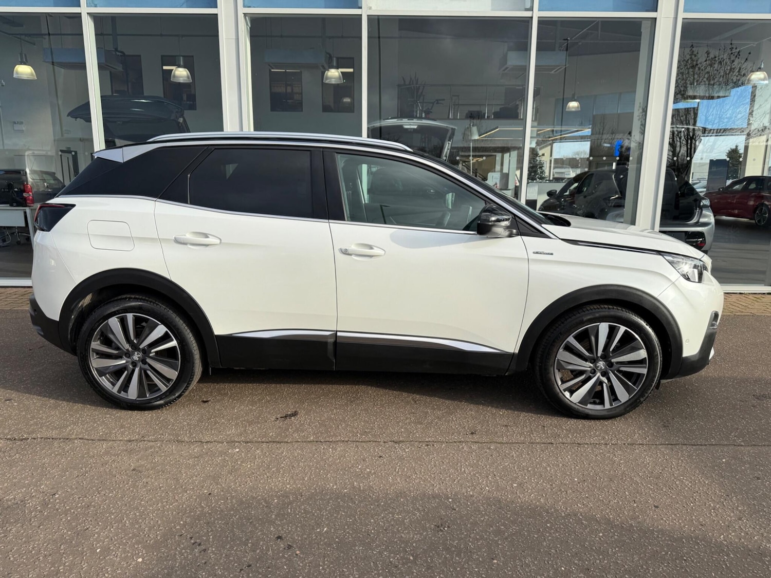 Used Peugeot 3008 2019 for sale - 77413200: Photo 2