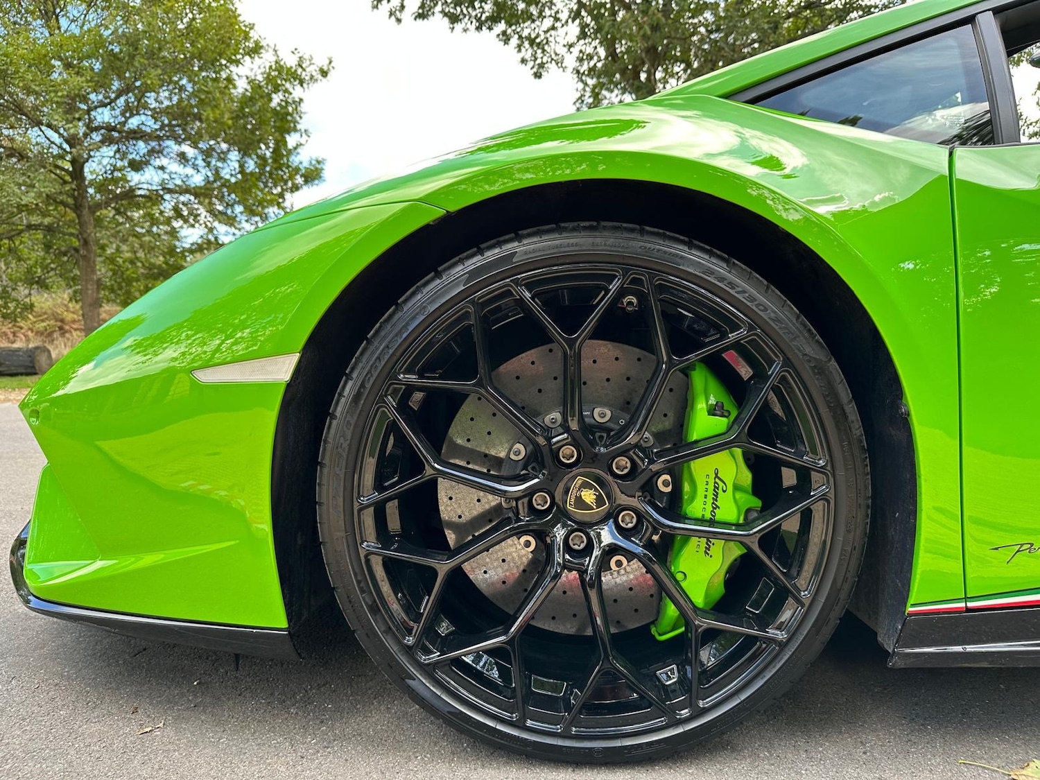 Used Lamborghini Huracan 2018 for sale - 77127395: Photo 17