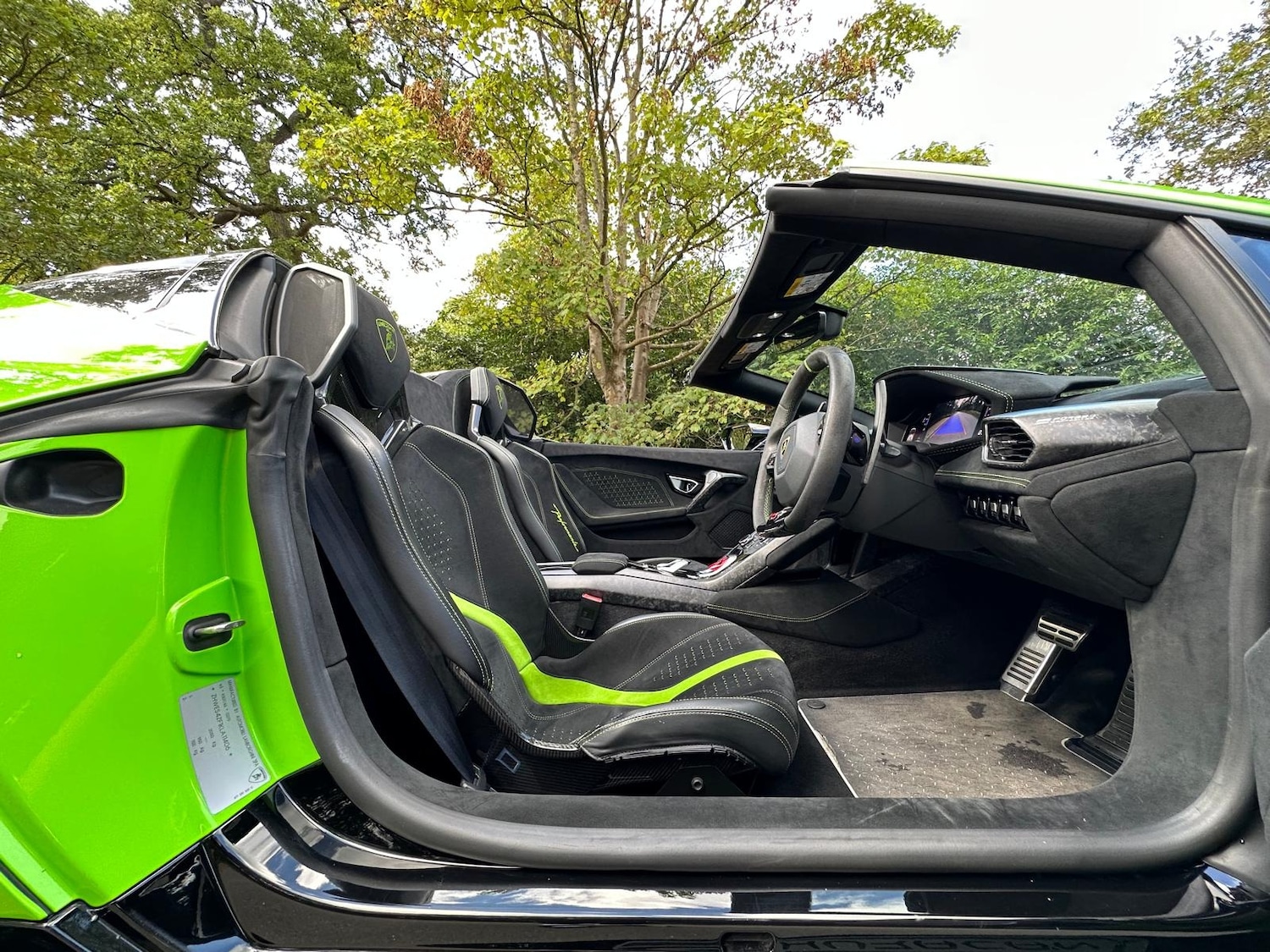 Used Lamborghini Huracan 2018 for sale - 77127395: Photo 19