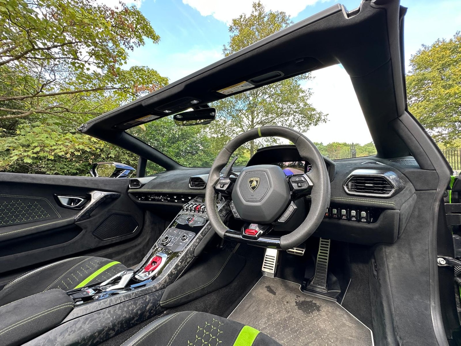 Used Lamborghini Huracan 2018 for sale - 77127395: Photo 20