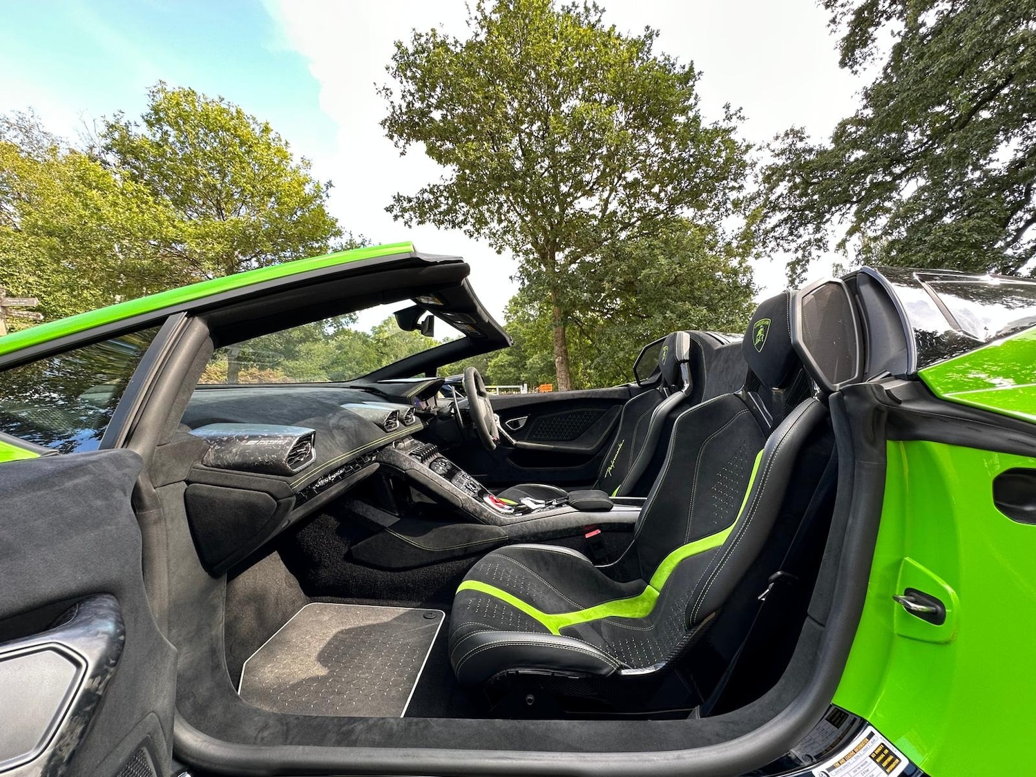 Used Lamborghini Huracan 2018 for sale - 77127395: Photo 24