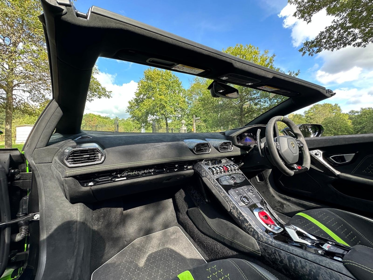 Used Lamborghini Huracan 2018 for sale - 77127395: Photo 25