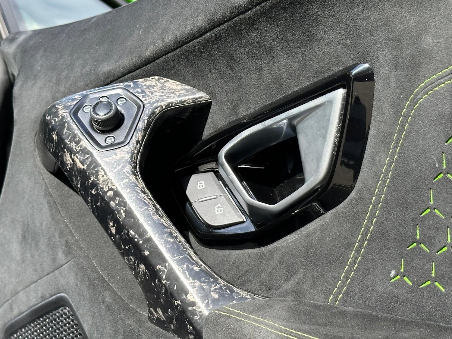 Used Lamborghini Huracan 2018 for sale - 77127395: Photo 52