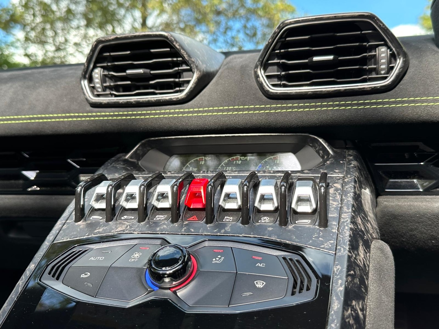 Used Lamborghini Huracan 2018 for sale - 77127395: Photo 63