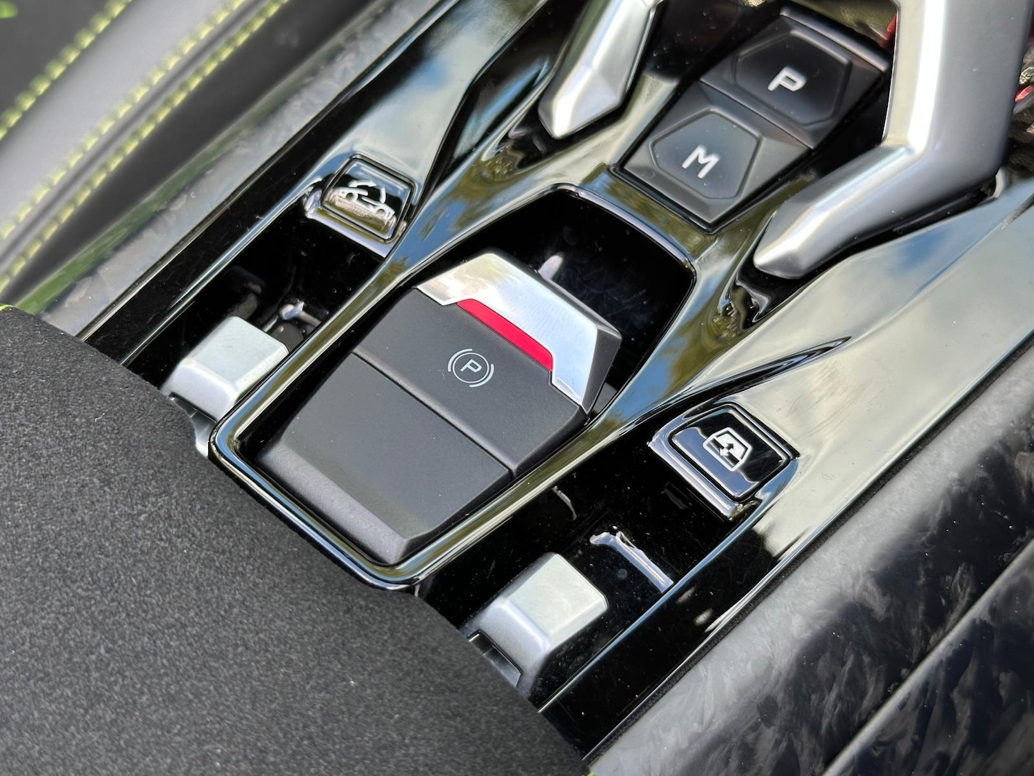 Used Lamborghini Huracan 2018 for sale - 77127395: Photo 68