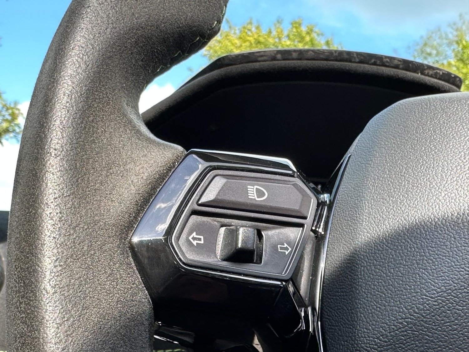 Used Lamborghini Huracan 2018 for sale - 77127395: Photo 74