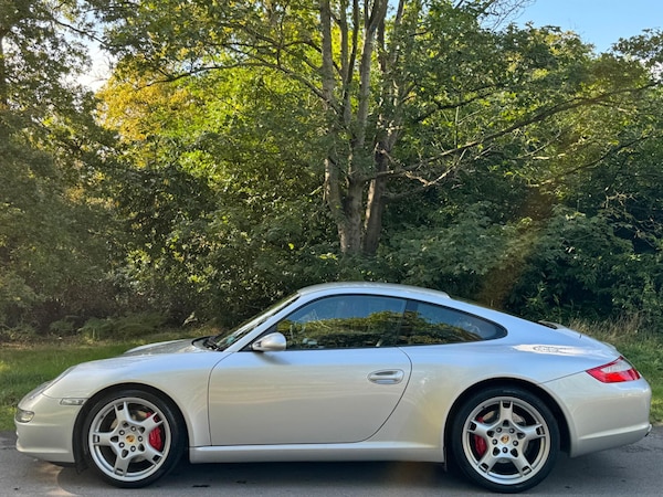 Used Porsche 911 2005 for sale - 75311146: Photo 2