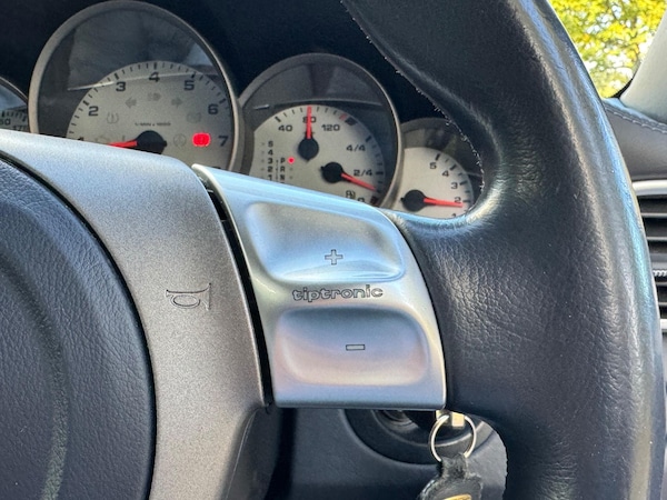 Used Porsche 911 2005 for sale - 75311146: Photo 46