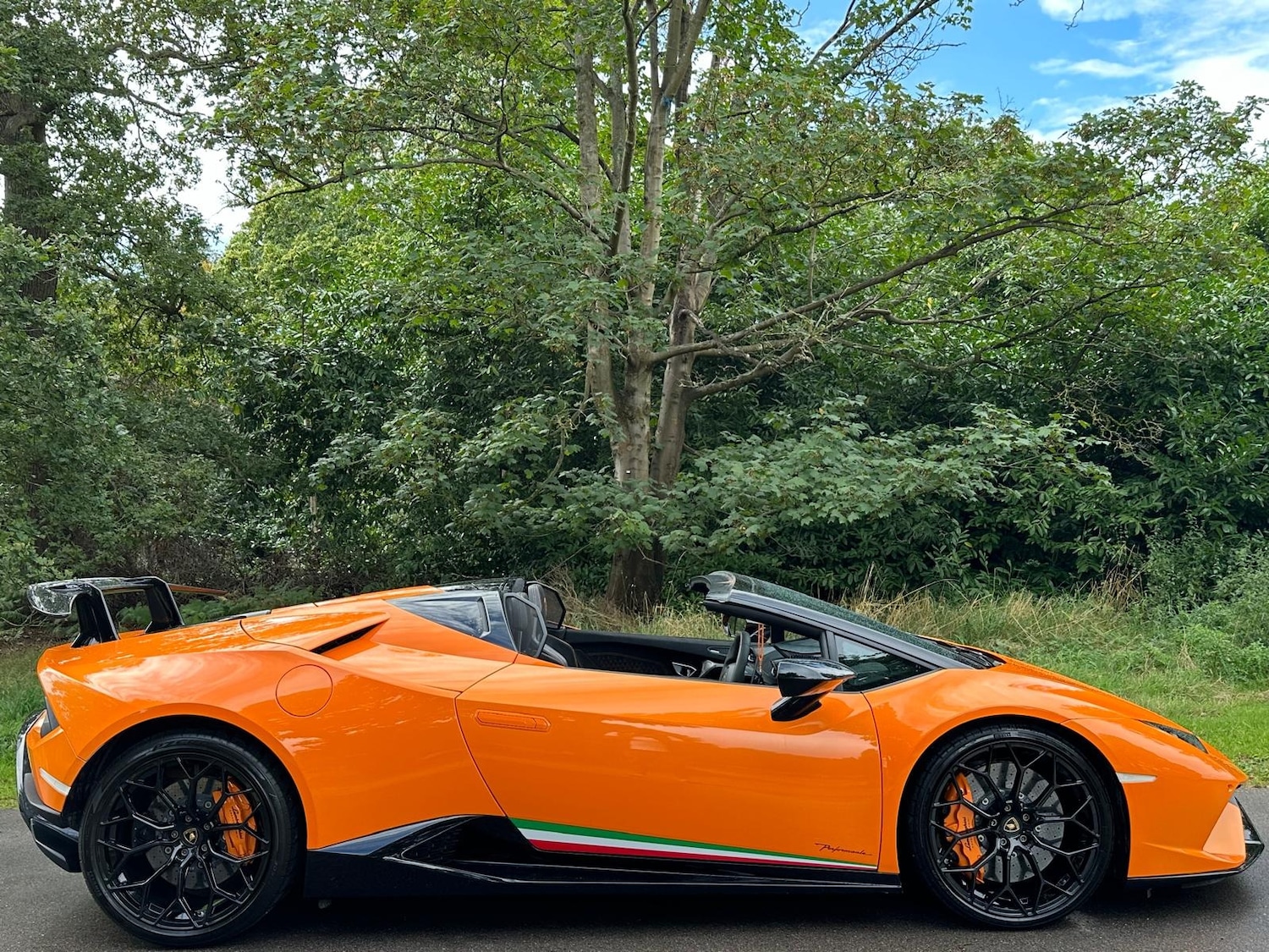 Used Lamborghini Huracan 2018 for sale - 77127561: Photo 21