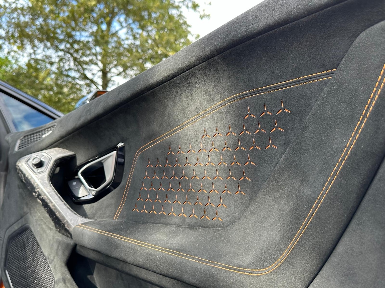 Used Lamborghini Huracan 2018 for sale - 77127561: Photo 33