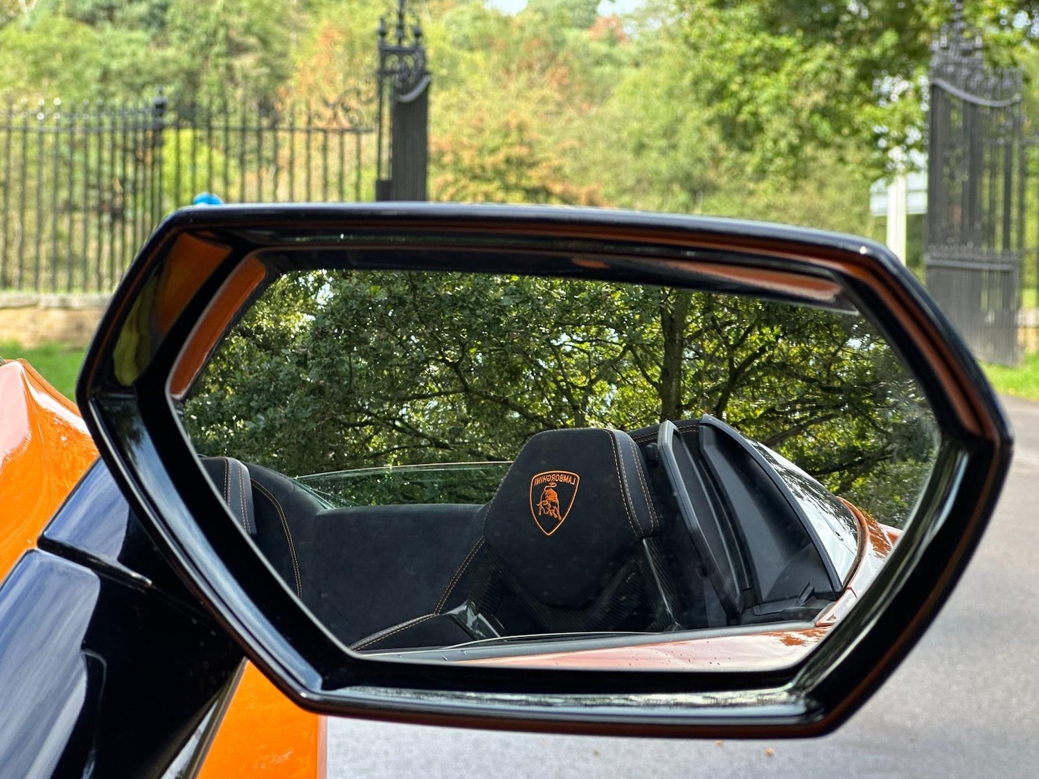 Used Lamborghini Huracan 2018 for sale - 77127561: Photo 39