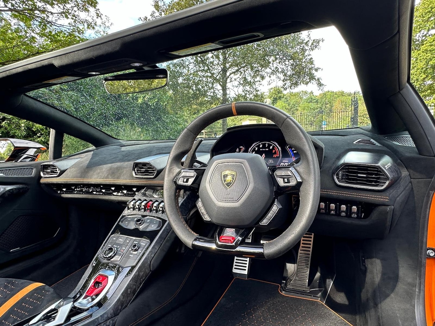 Used Lamborghini Huracan 2018 for sale - 77127561: Photo 48