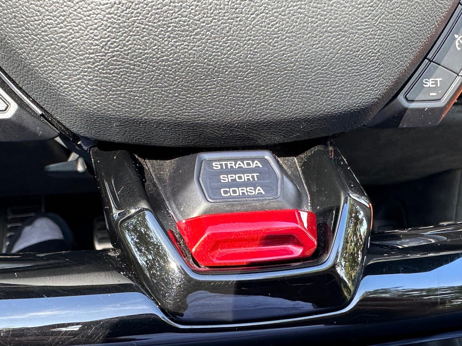 Used Lamborghini Huracan 2018 for sale - 77127561: Photo 64