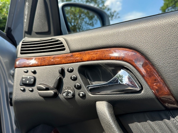 Used Mercedes-Benz S Class 2002 for sale - 75311502: Photo 37