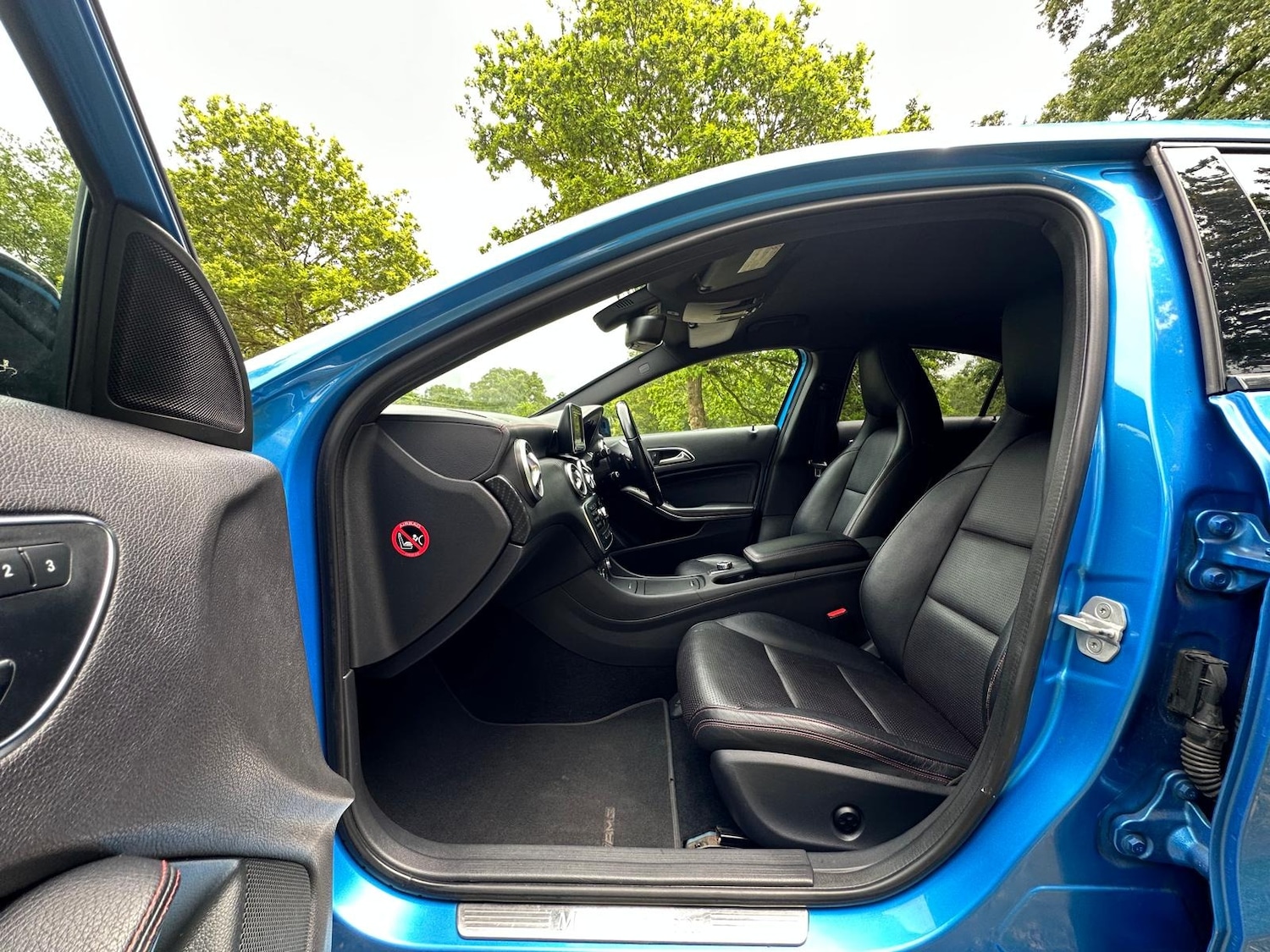 Used Mercedes-Benz A-Class 2013 for sale - 77127377: Photo 29