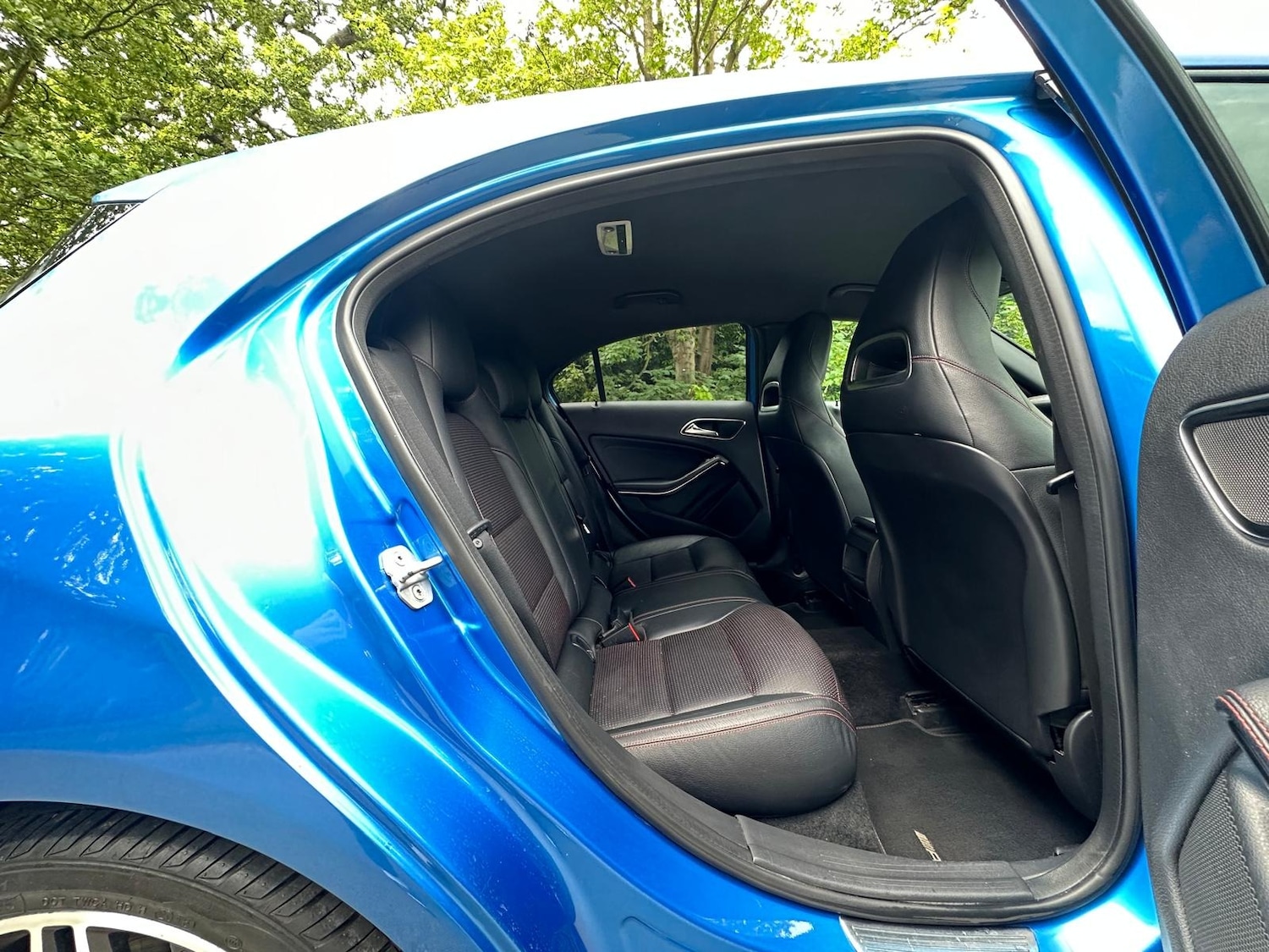 Used Mercedes-Benz A-Class 2013 for sale - 77127377: Photo 33