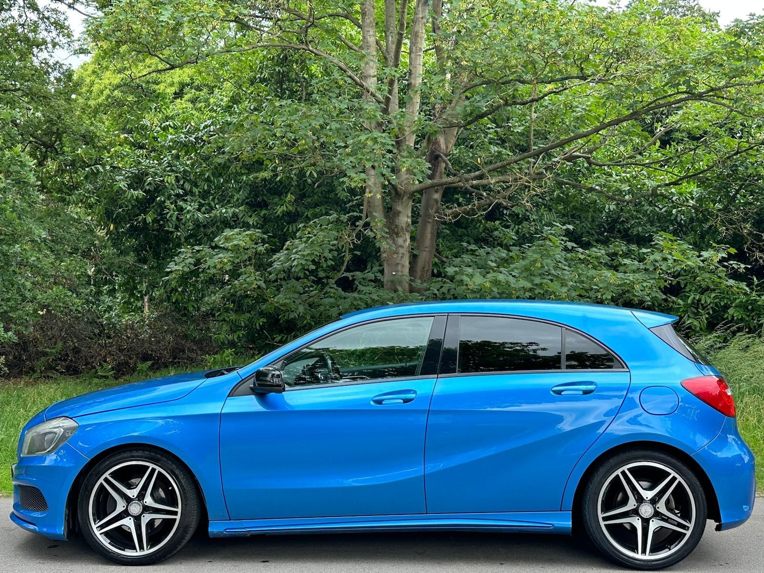 Used Mercedes-Benz A-Class 2013 for sale - 77127377: Photo 7