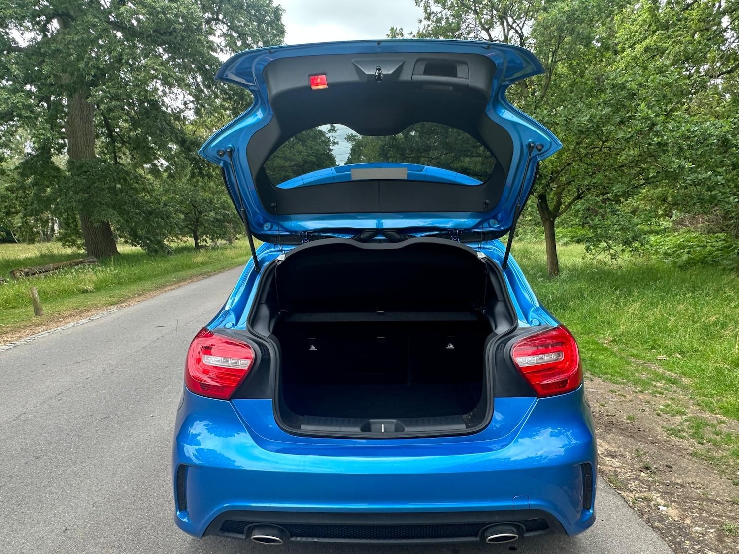 Used Mercedes-Benz A-Class 2013 for sale - 77127377: Photo 9