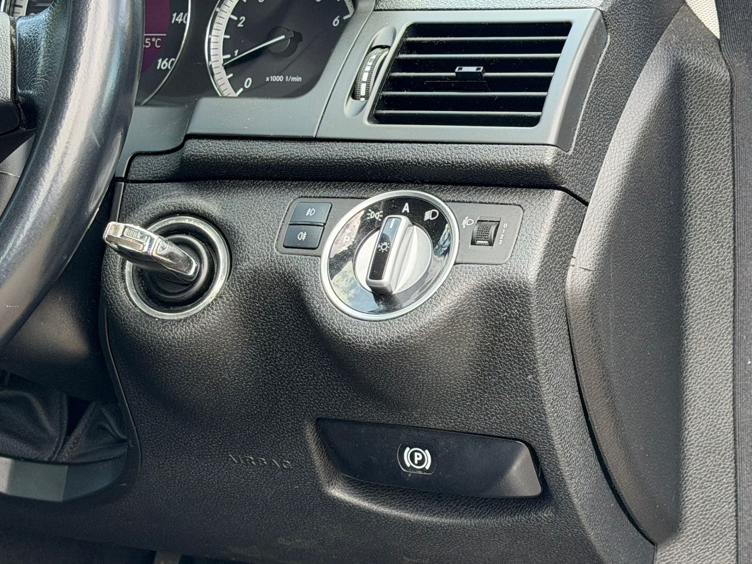 Used Mercedes-Benz C Class 2011 for sale - 77928033: Photo 20