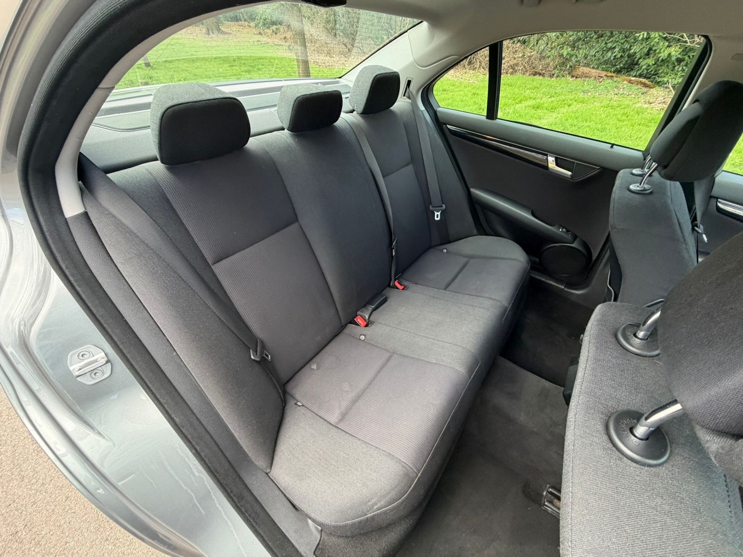 Used Mercedes-Benz C Class 2011 for sale - 77928033: Photo 30